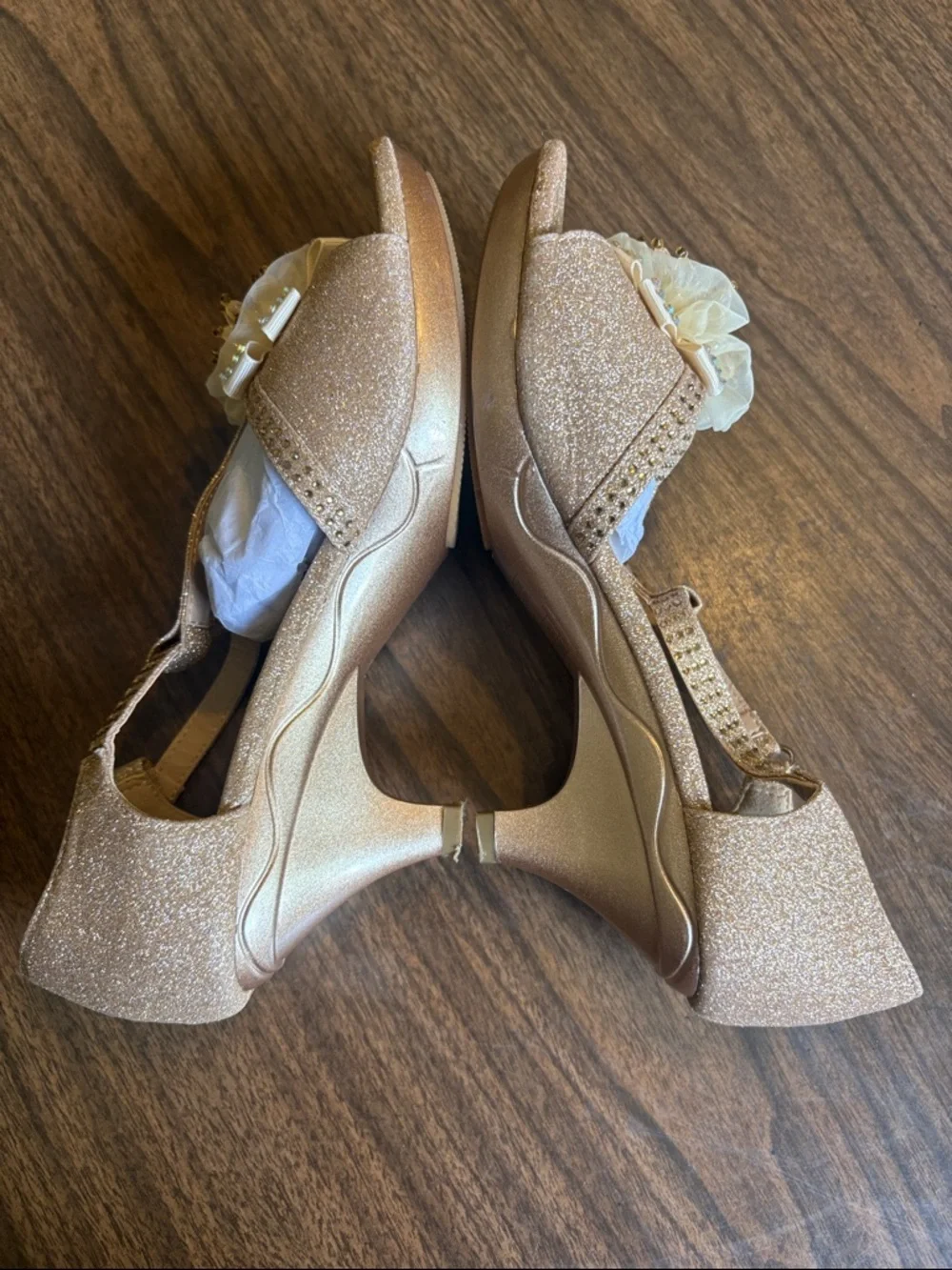 Dream Pairs Size 4 Girls Low Heel Glitter Pump T-Strap Heels Flower
